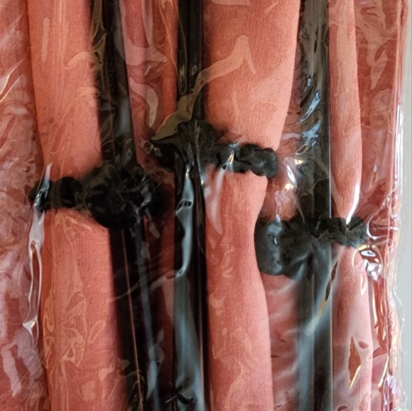 Asian Inspired Placemat & napkin set with chopsticks (6) - Picture 3 of 6